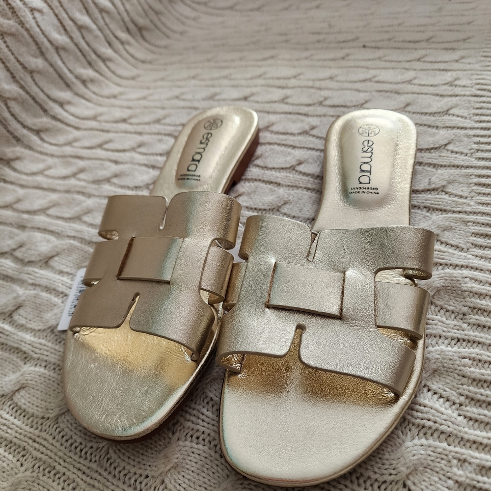 NWTGold Leather Women's Slide Sandals.